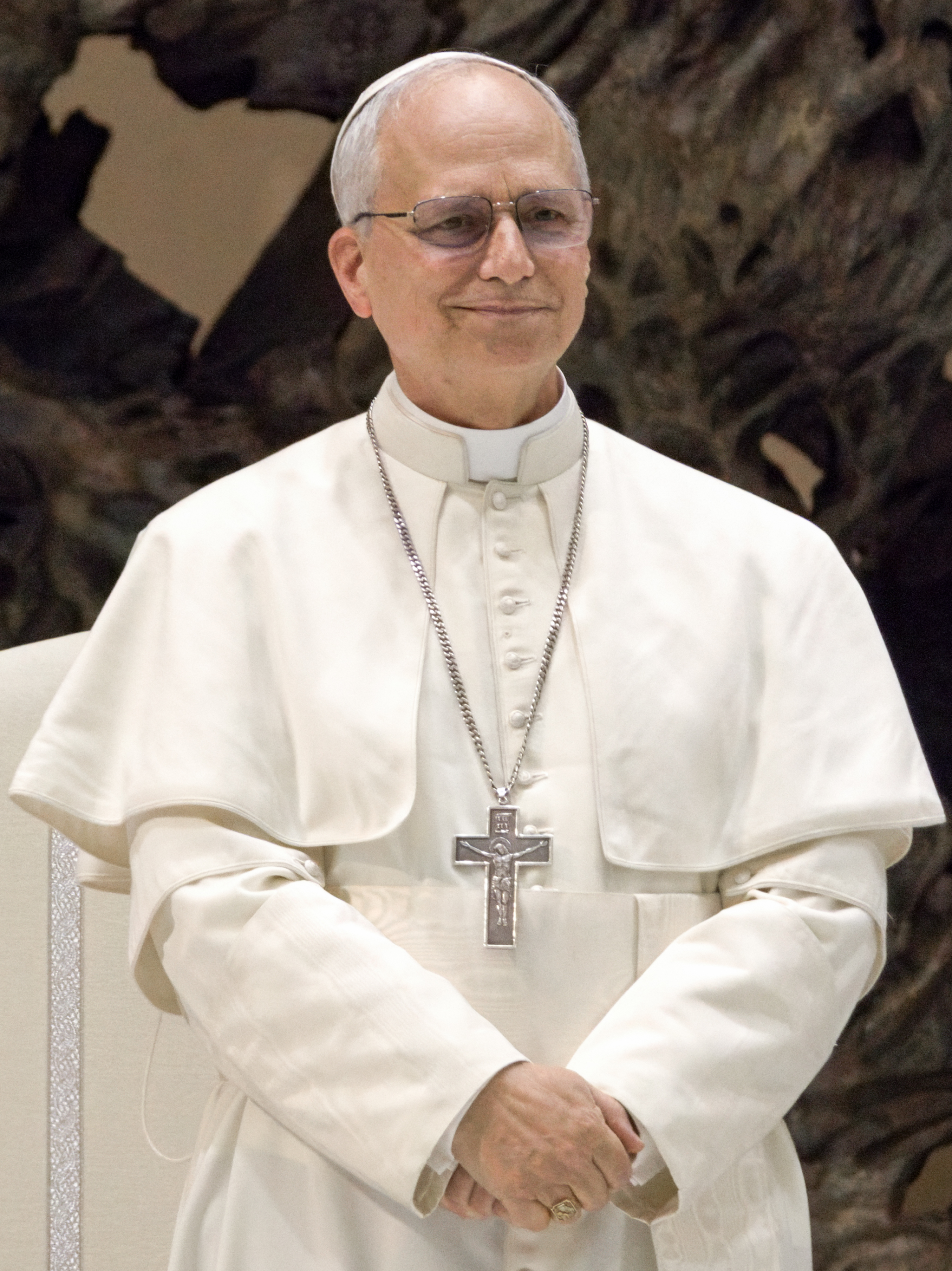 Pope_Leo_XIV_3_(3x4_cropped) Sacred Heart